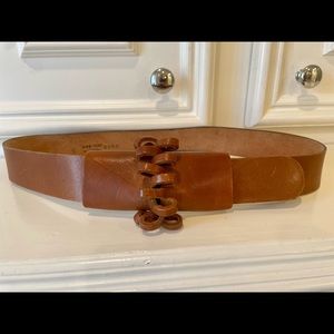 Unique Anne Klein leather belt.